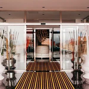 Hotel Art (adults Only) ***